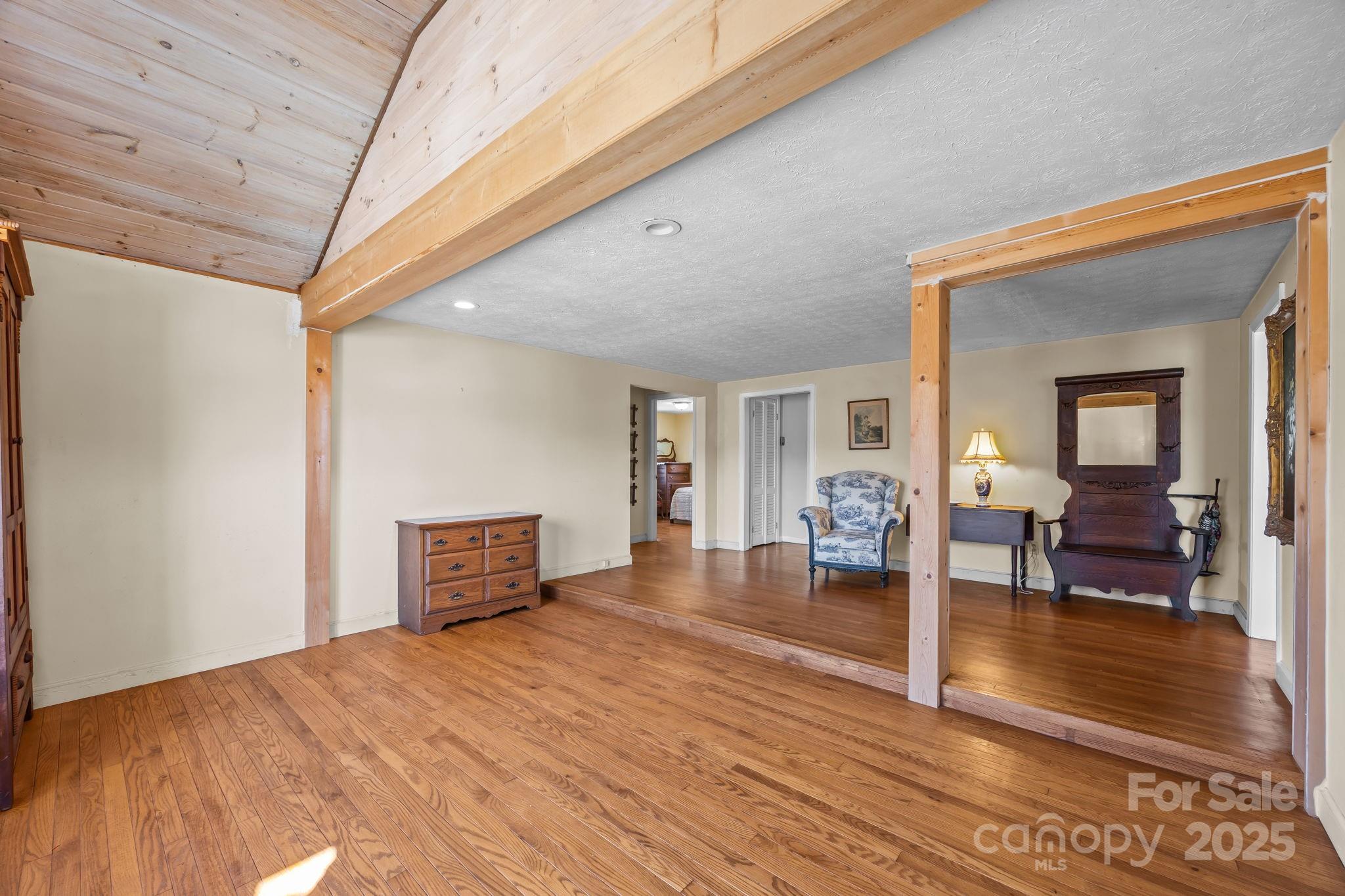 237 Utah Mountain Road Waynesville, NC 28785 - Photo 8 of 48 Gallery Image 8