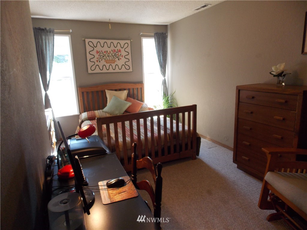 7127 Mullen Road Southeast Olympia, WA 98503 - Photo 15 of 23