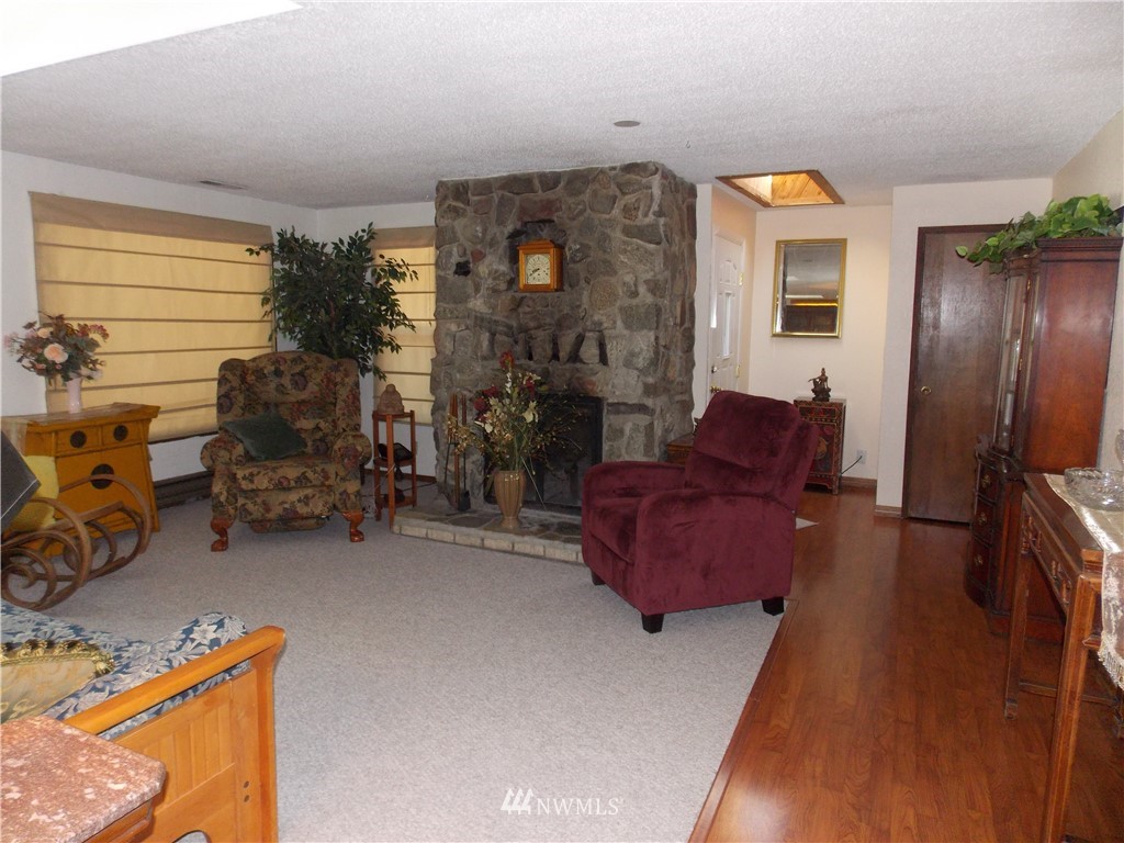 7127 Mullen Road Southeast Olympia, WA 98503 - Photo 7 of 23
