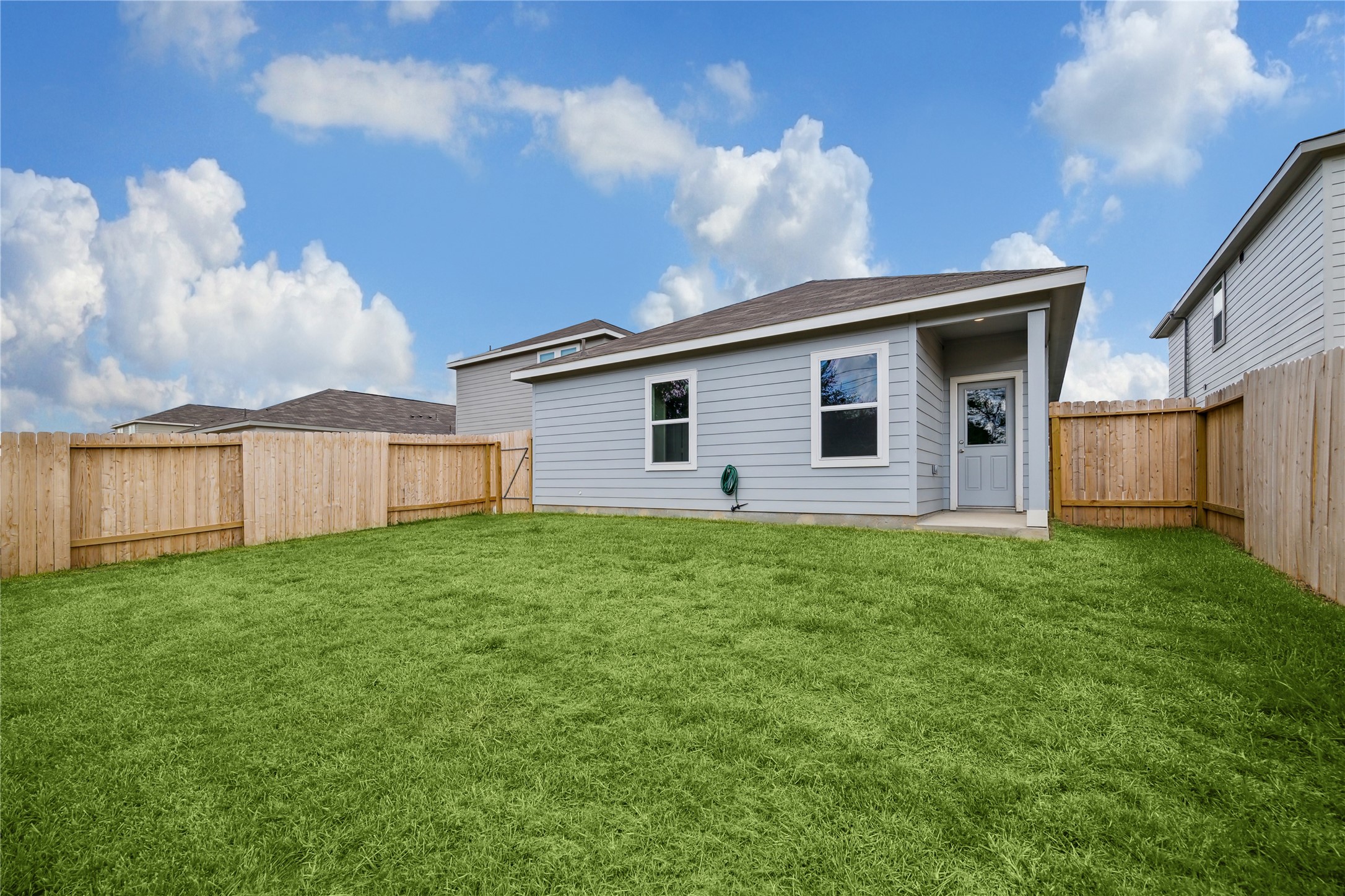 10035 Tiger Flower Lane Houston, TX 77016 - Photo 10 of 10