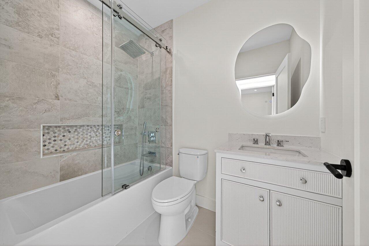 1004 Avon Road West Palm Beach, FL 33401 - Photo 34 of 45 019-1004AvonRoad-WestPalmBeach-FL-33401-