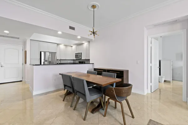 $9,750 | 701 South Olive Avenue, Unit 818, West Palm Beach, FL 33401