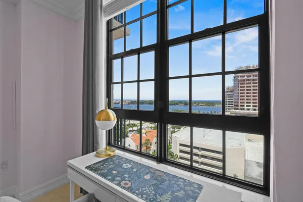 $9,750 | 701 South Olive Avenue, Unit 818, West Palm Beach, FL 33401