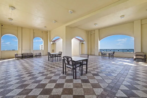 $9,750 | 701 South Olive Avenue, Unit 818, West Palm Beach, FL 33401