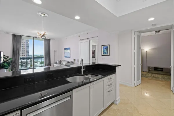 $9,750 | 701 South Olive Avenue, Unit 818, West Palm Beach, FL 33401