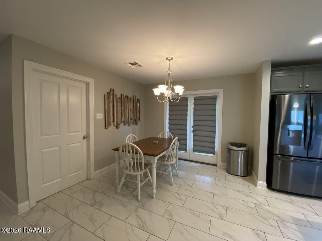 17605 Dalton Road Kaplan, LA 70548 - Photo 6 of 27 6 Dining Area