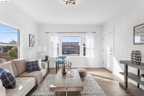 $399,000 | 1328 89th Avenue, Oakland, CA 94621