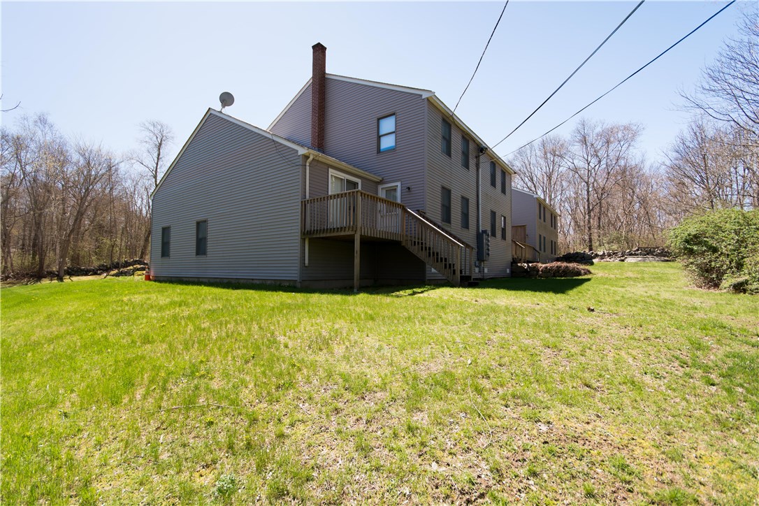 149 Fish Road Tiverton, RI 02878 - Photo 6 of 40