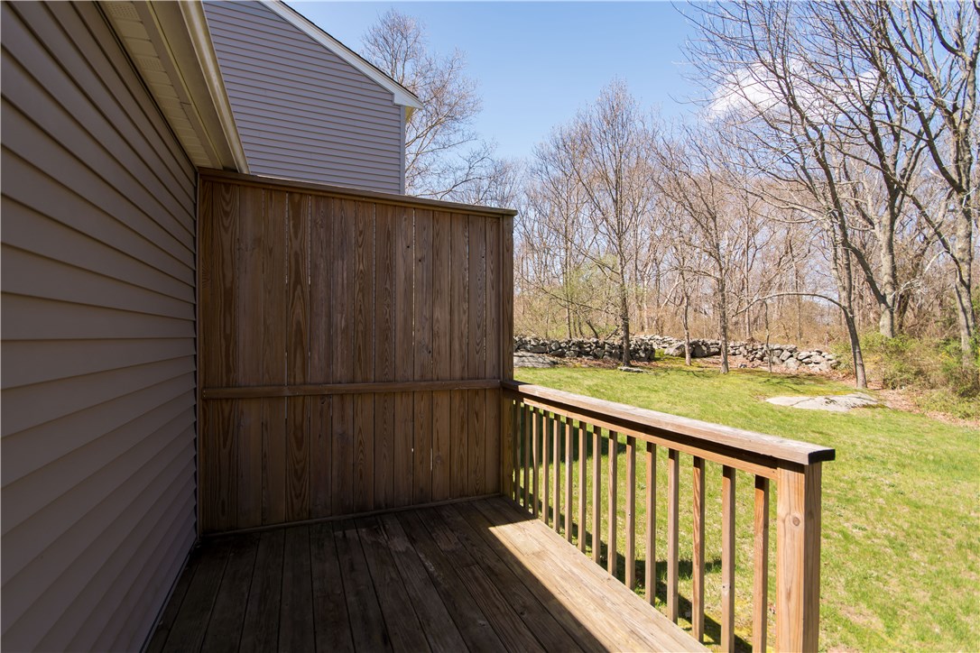 149 Fish Road Tiverton, RI 02878 - Photo 7 of 40