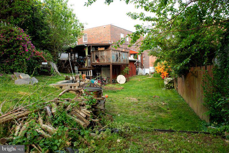 7356 Hiola Road Philadelphia, PA 19128 - Photo 12 of 13 Rear Yard