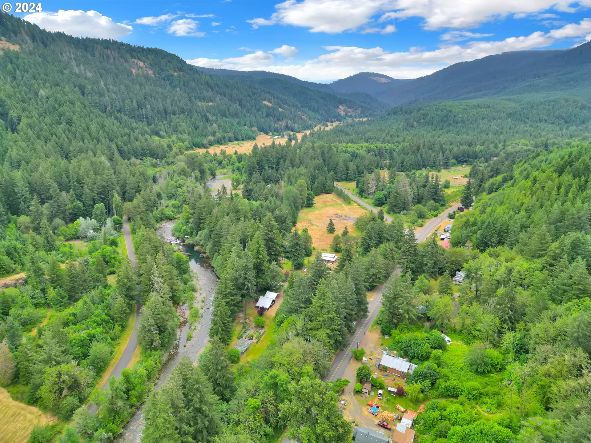 39636 Row River Road Dorena, OR 97434 - Photo 6 of 7 Gallery Image 6