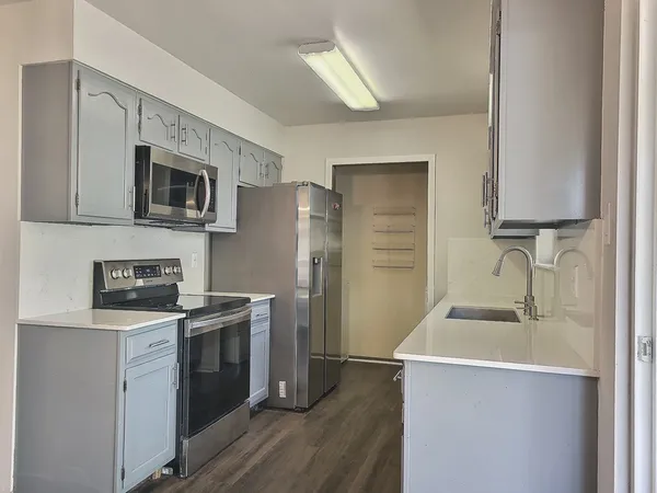 $1,650 | 108 Quail Valley Drive, Kerrville, TX 78028