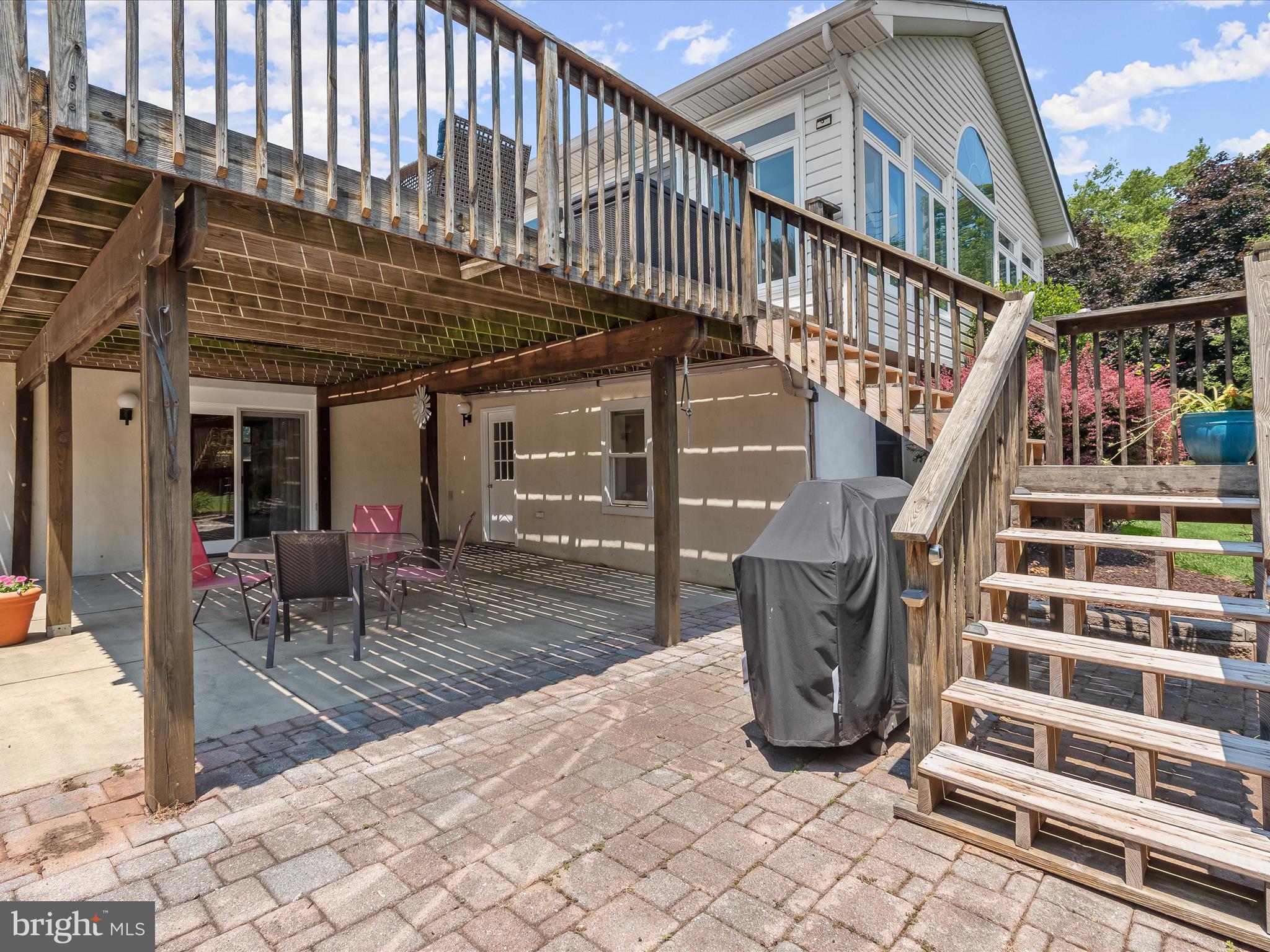 3765 Ivory Road Glenelg, MD 21737 - Photo 53 of 67 Deck stairs