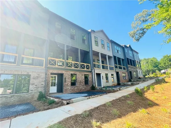 $3,995 | 115 Firefly Circle, Alpharetta, GA 30009