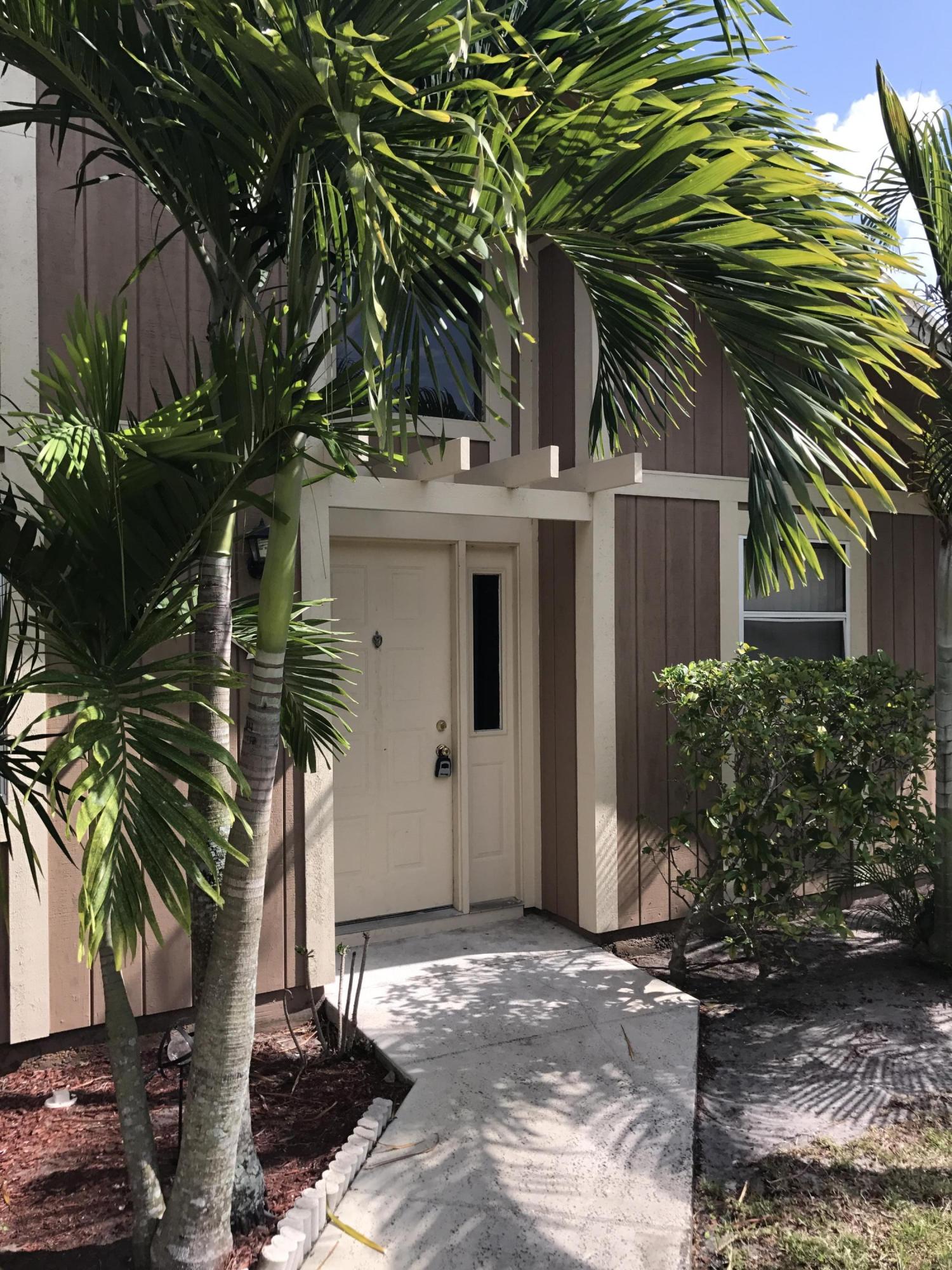 72 Maplecrest Circle Jupiter, FL 33458 - Photo 13 of 22 IMG_1163