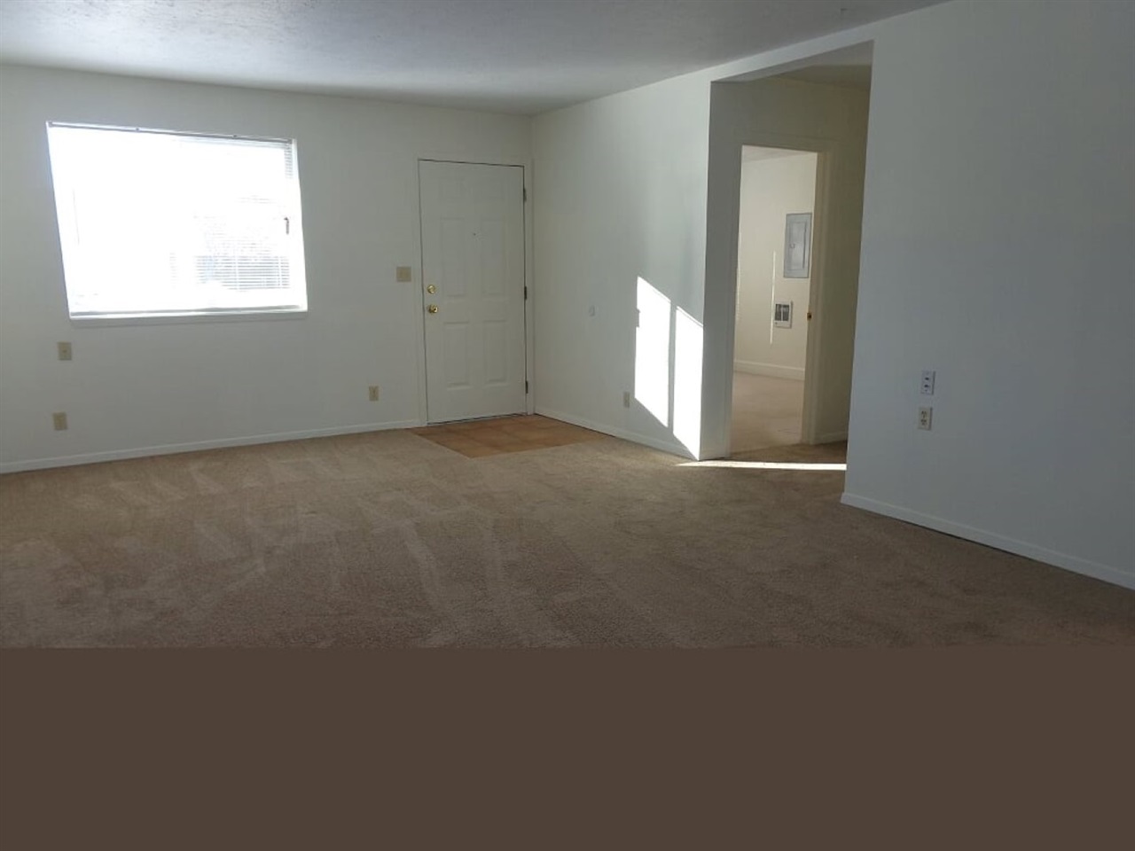 318-320 North Pierce Road Spokane, WA 99206 - Photo 5 of 12 Gallery Image 5