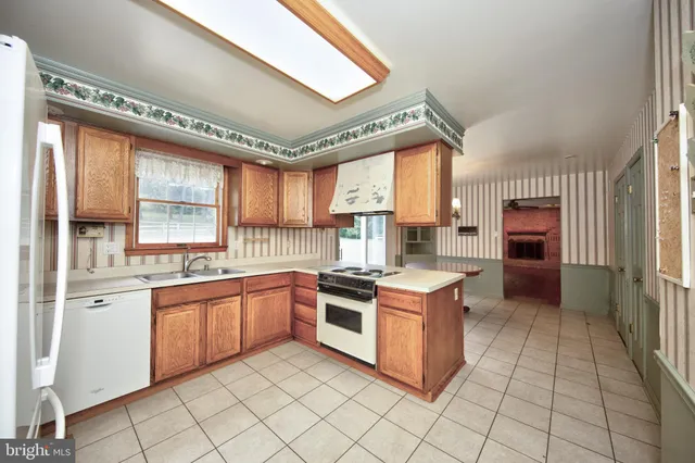 $615,000 | 7 Applewood Court, Parkton, MD 21120