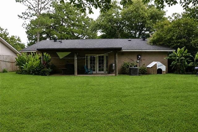 1534 Boreas Drive Baton Rouge, LA 70816 - Photo 2 of 15