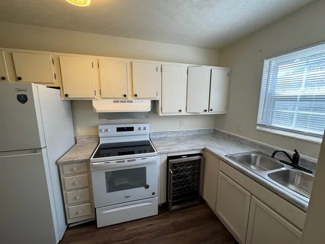 $497,500 | 1742 Hartsfield Road, Unit AD, Tallahassee, FL 32303