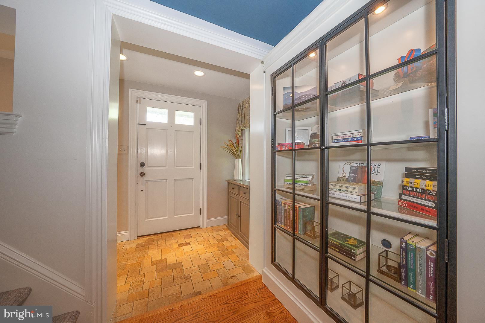 281 Upper Gulph Road Wayne, PA 19087 - Photo 3 of 26