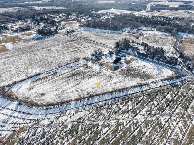 $173,900 | County Road South, Pulaski, WI 54162