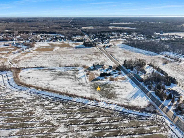 $173,900 | County Road South, Pulaski, WI 54162