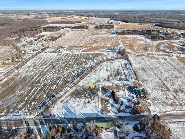 $173,900 | County Road South, Pulaski, WI 54162