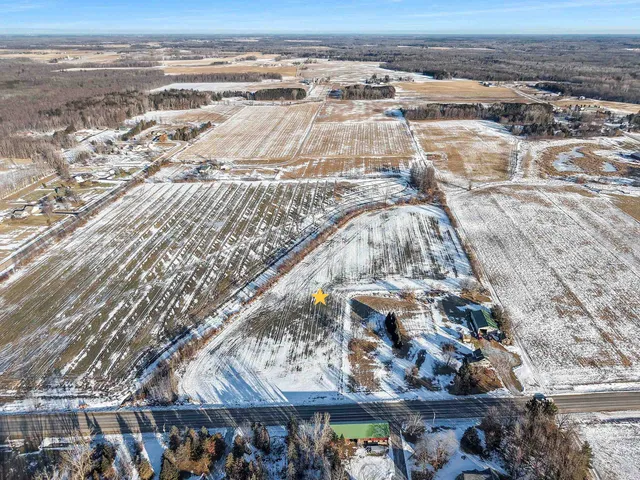 $173,900 | County Road South, Pulaski, WI 54162