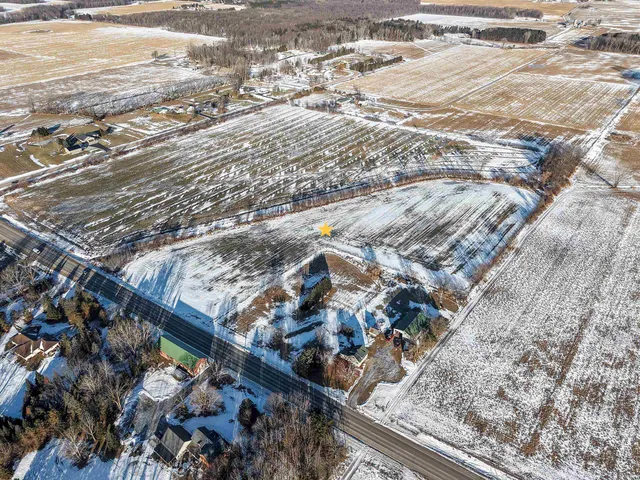 $173,900 | County Road South, Pulaski, WI 54162