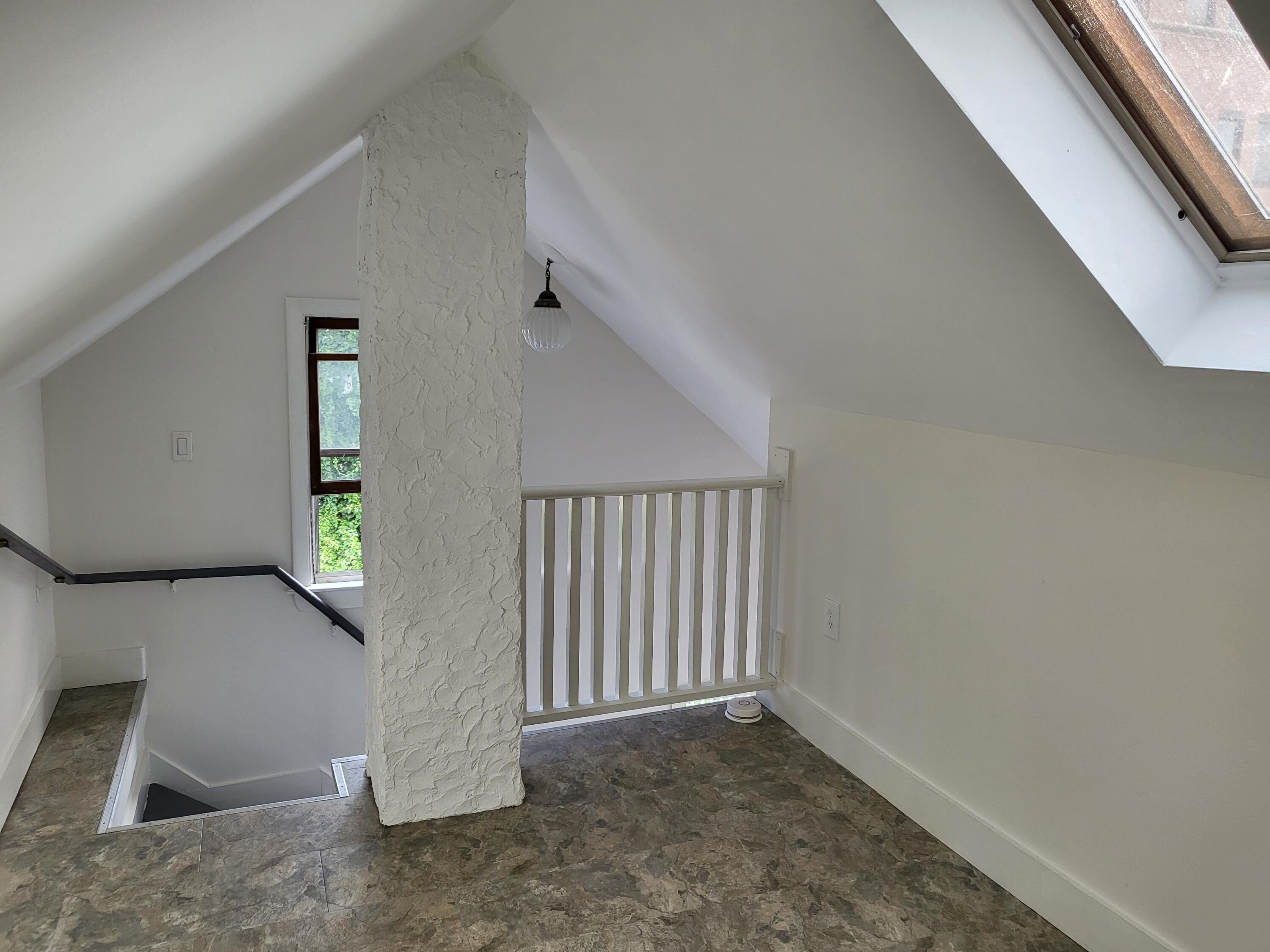 14 Boynton Street Portland, ME 04102 - Photo 22 of 29 Upstairs Hallway