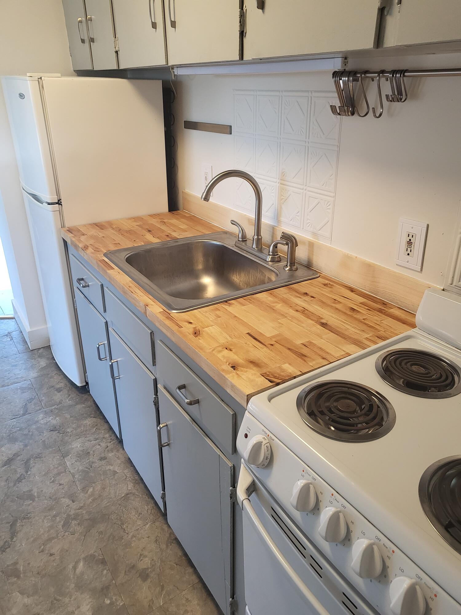 14 Boynton Street Portland, ME 04102 - Photo 23 of 29 Unit 3 - Kitchen