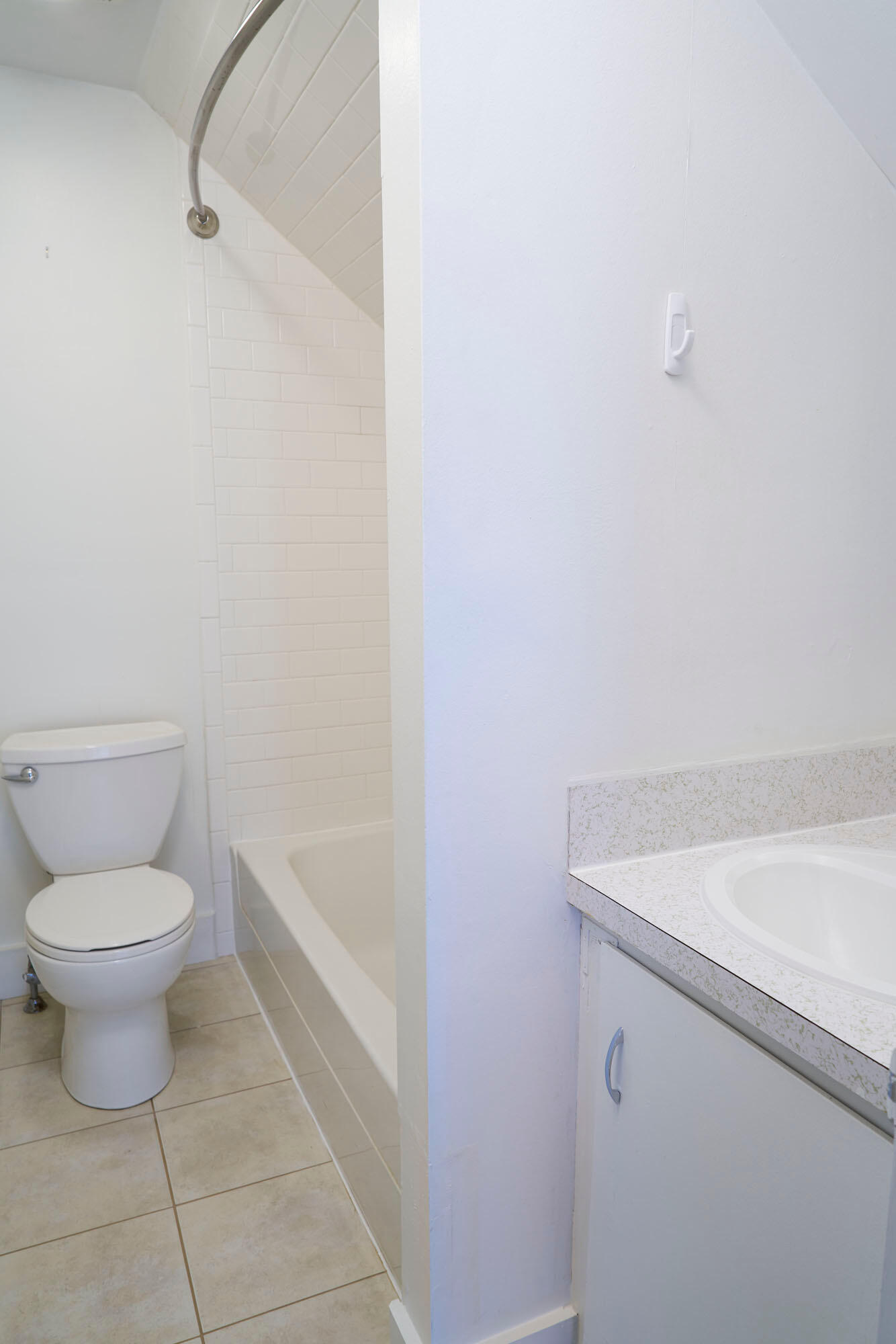 14 Boynton Street Portland, ME 04102 - Photo 25 of 29 Unit 3 - Bathroom