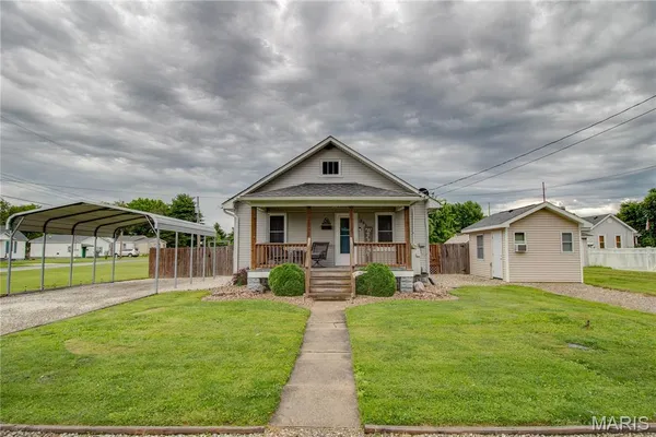 $139,000 | 305 High Street, Jerseyville, IL 62052