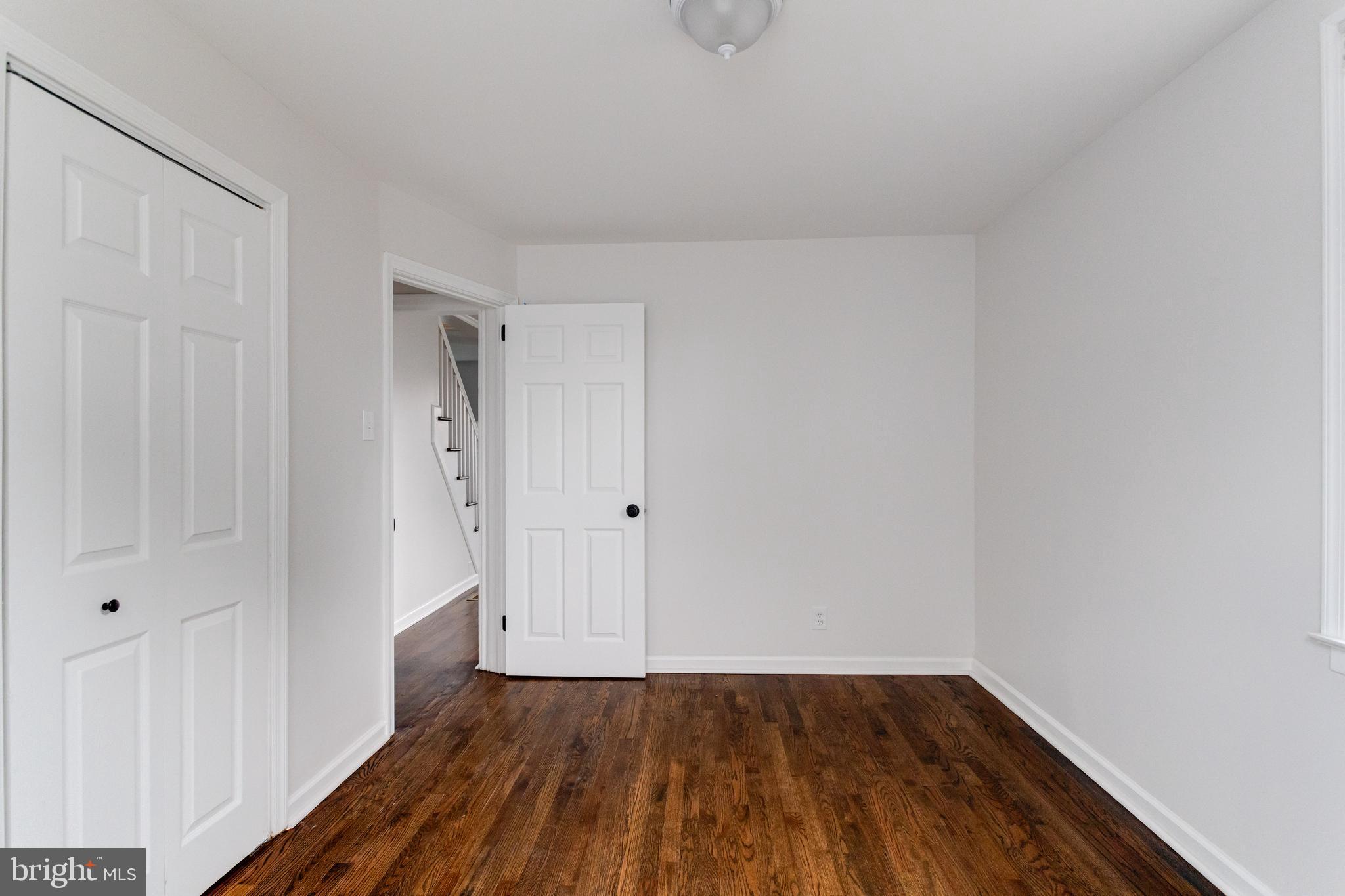 8204 Longpoint Road Dundalk, MD 21222 - Photo 35 of 60