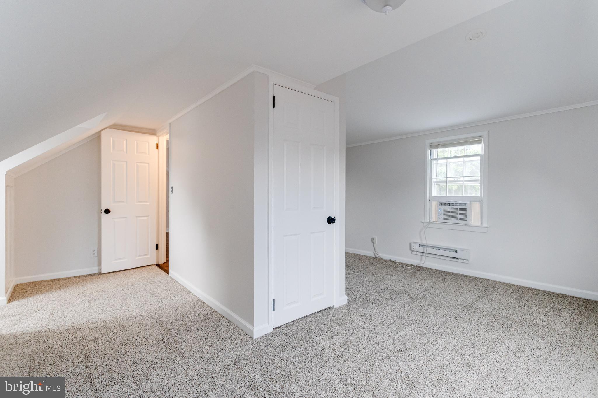 8204 Longpoint Road Dundalk, MD 21222 - Photo 45 of 60