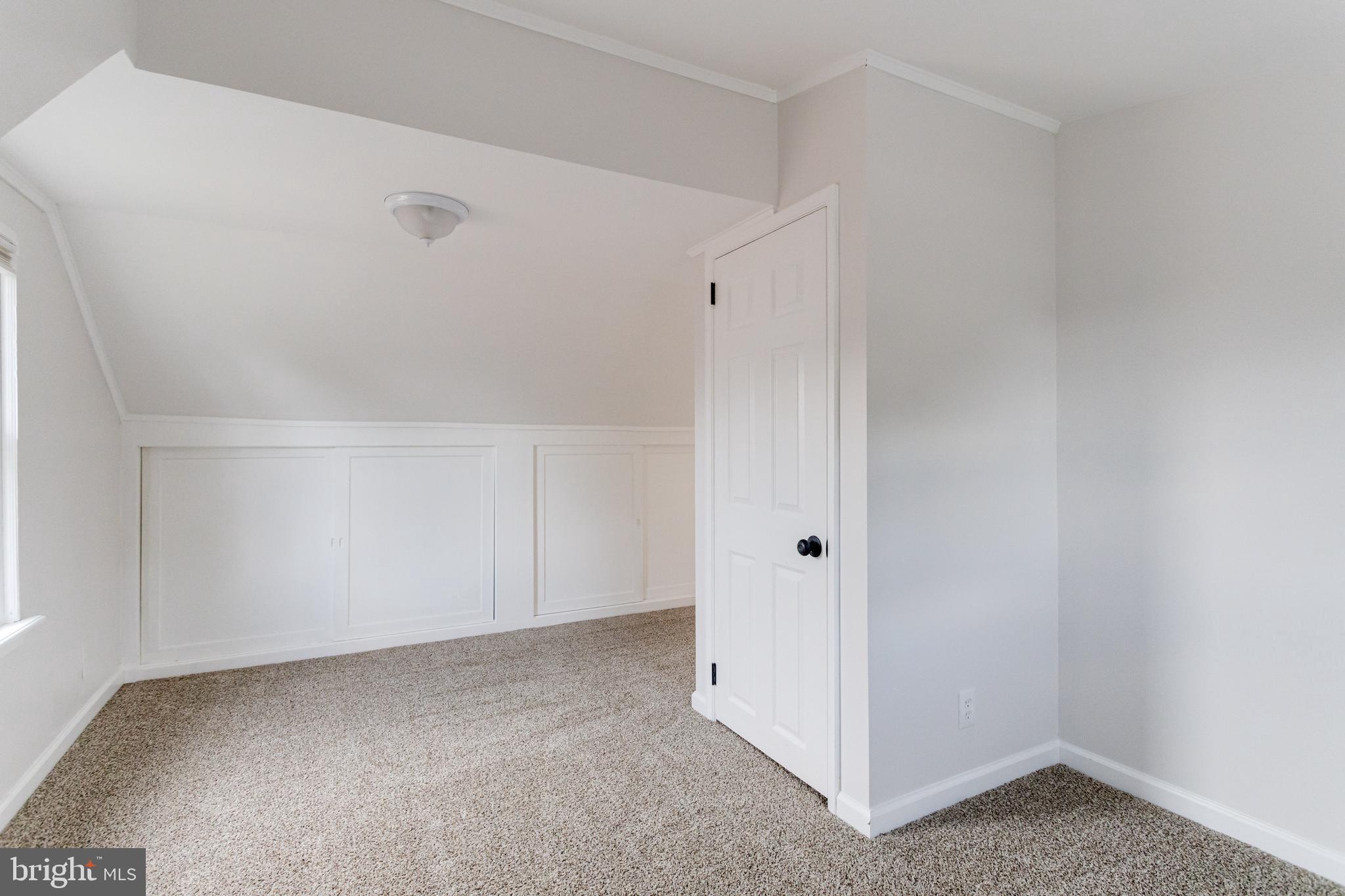 8204 Longpoint Road Dundalk, MD 21222 - Photo 46 of 60
