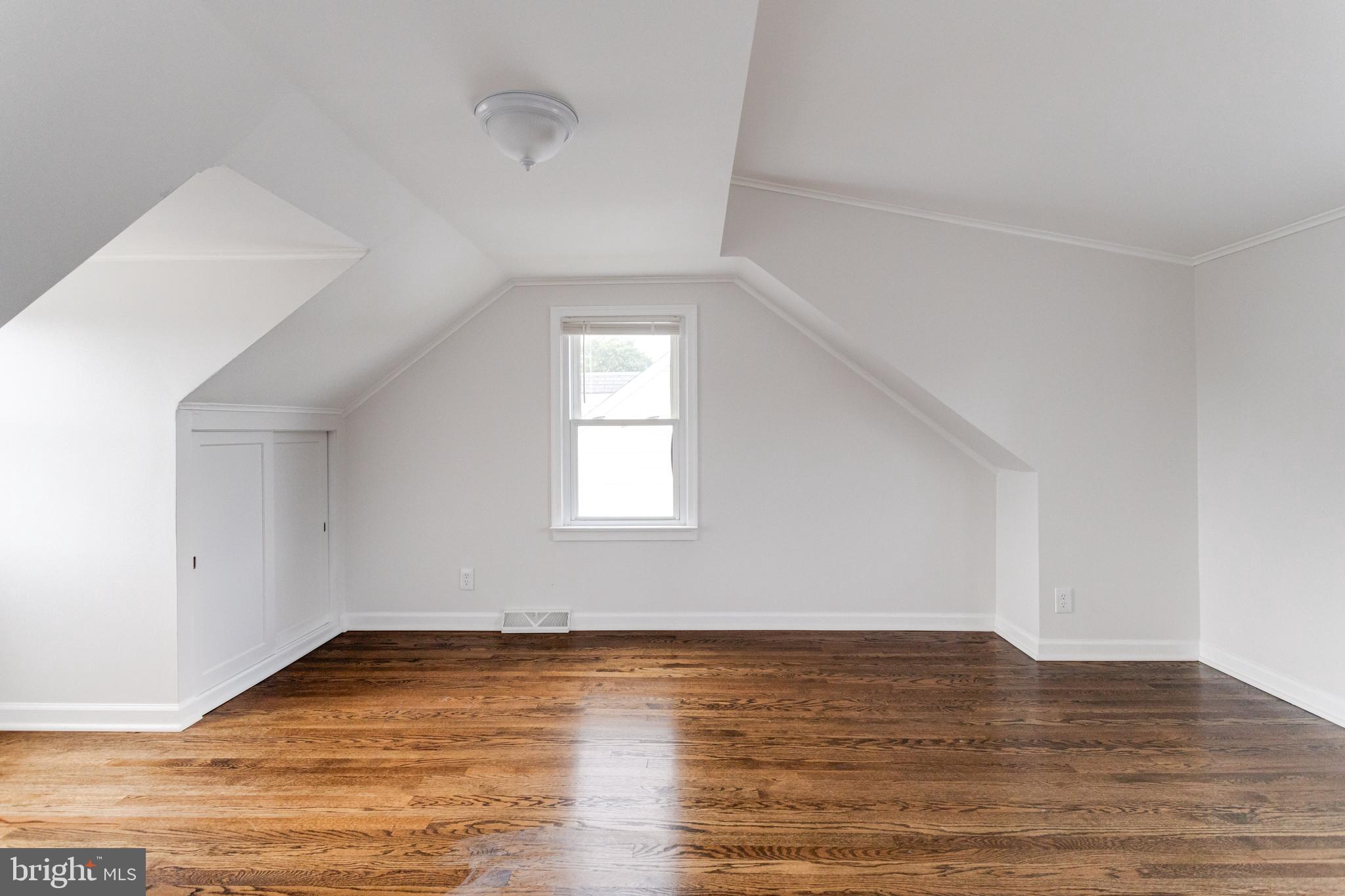 8204 Longpoint Road Dundalk, MD 21222 - Photo 49 of 60