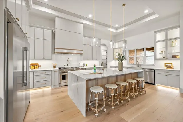 $1,449,900 | 724 Cooper Trail, Weatherford, TX 76087