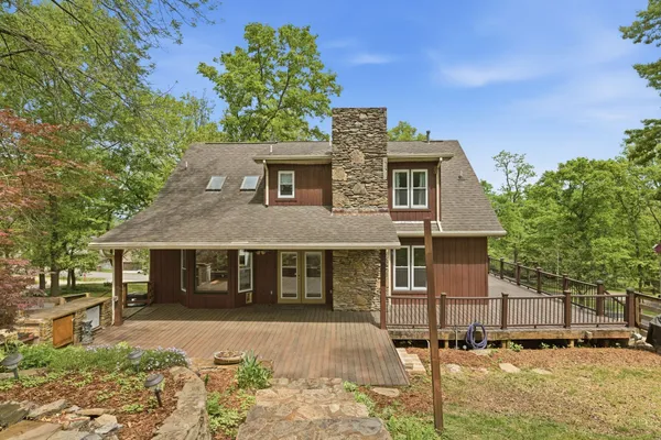 $749,900 | 2105 Alpine Drive, Columbia, TN 38401