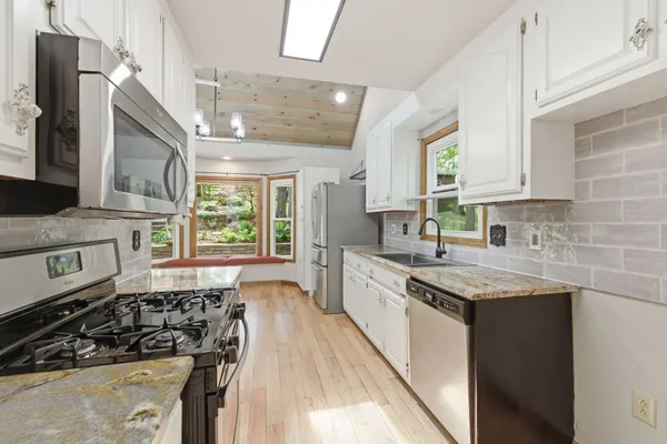 $749,900 | 2105 Alpine Drive, Columbia, TN 38401