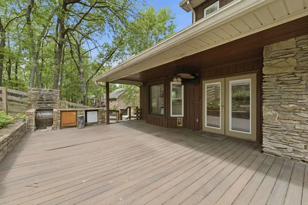 $749,900 | 2105 Alpine Drive, Columbia, TN 38401