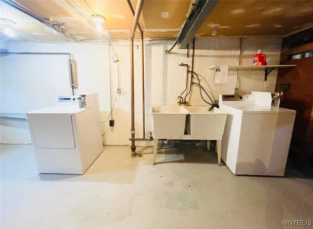 $129,900 | 110 Charter Oaks Drive, Unit 3, Amherst, NY 14228