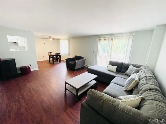 $129,900 | 110 Charter Oaks Drive, Unit 3, Amherst, NY 14228