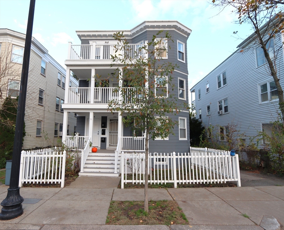 344-346 Hyde Park Avenue, Unit 3 Boston, MA 02131 - Photo 17 of 20