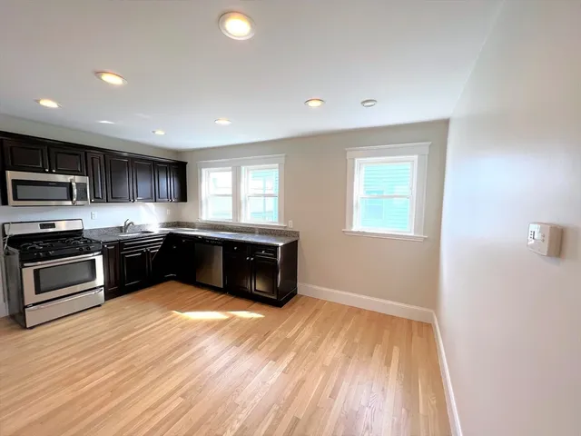 $2,995 | 344-346 Hyde Park Avenue, Unit 3, Boston, MA 02131