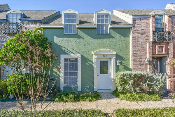 $1,525 | 11525 Burdine Street, Unit 402, Houston, TX 77035