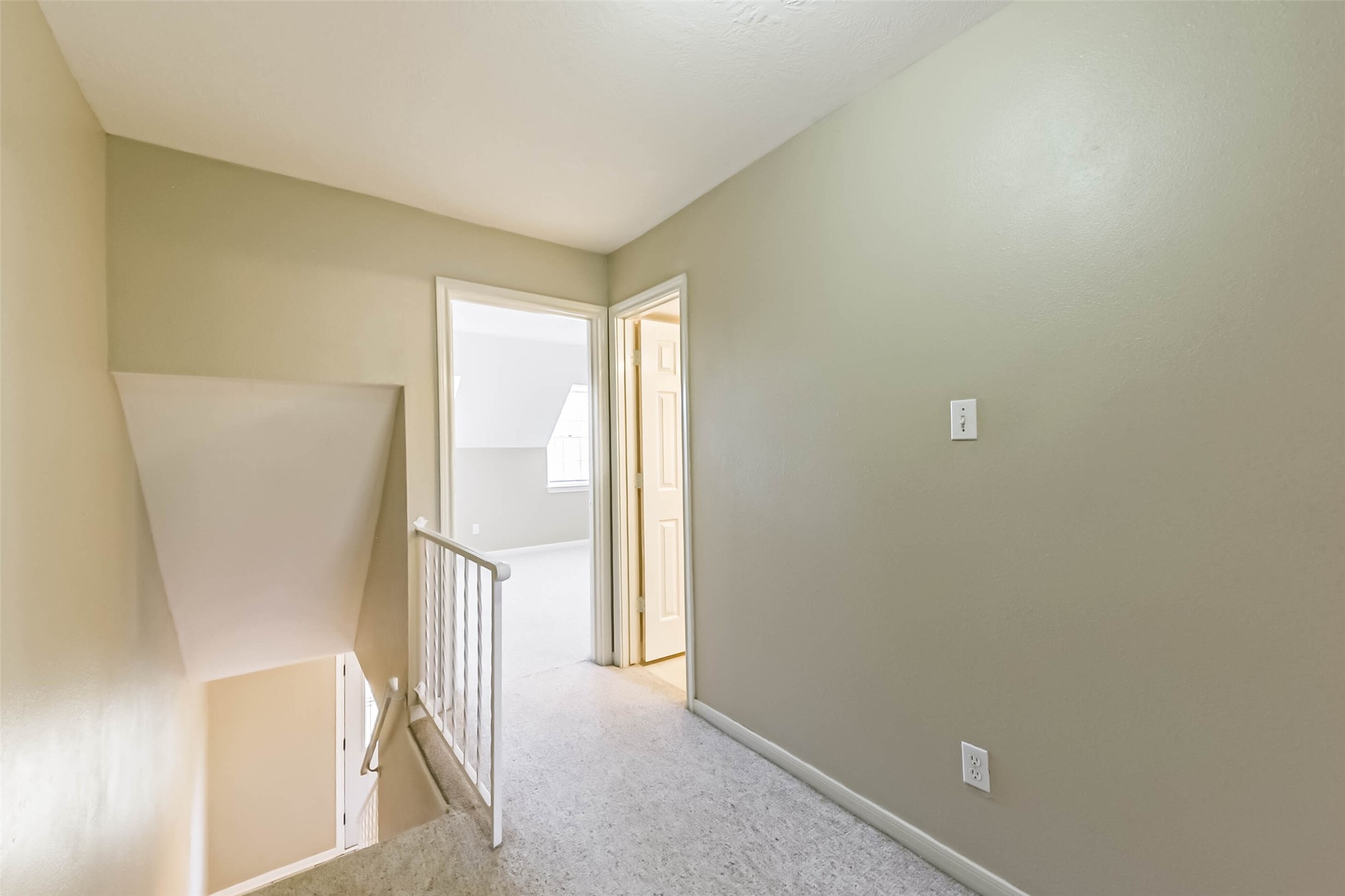 11550 Burdine 402 Road, Unit 402 Houston, TX 77035 - Photo 14 of 27