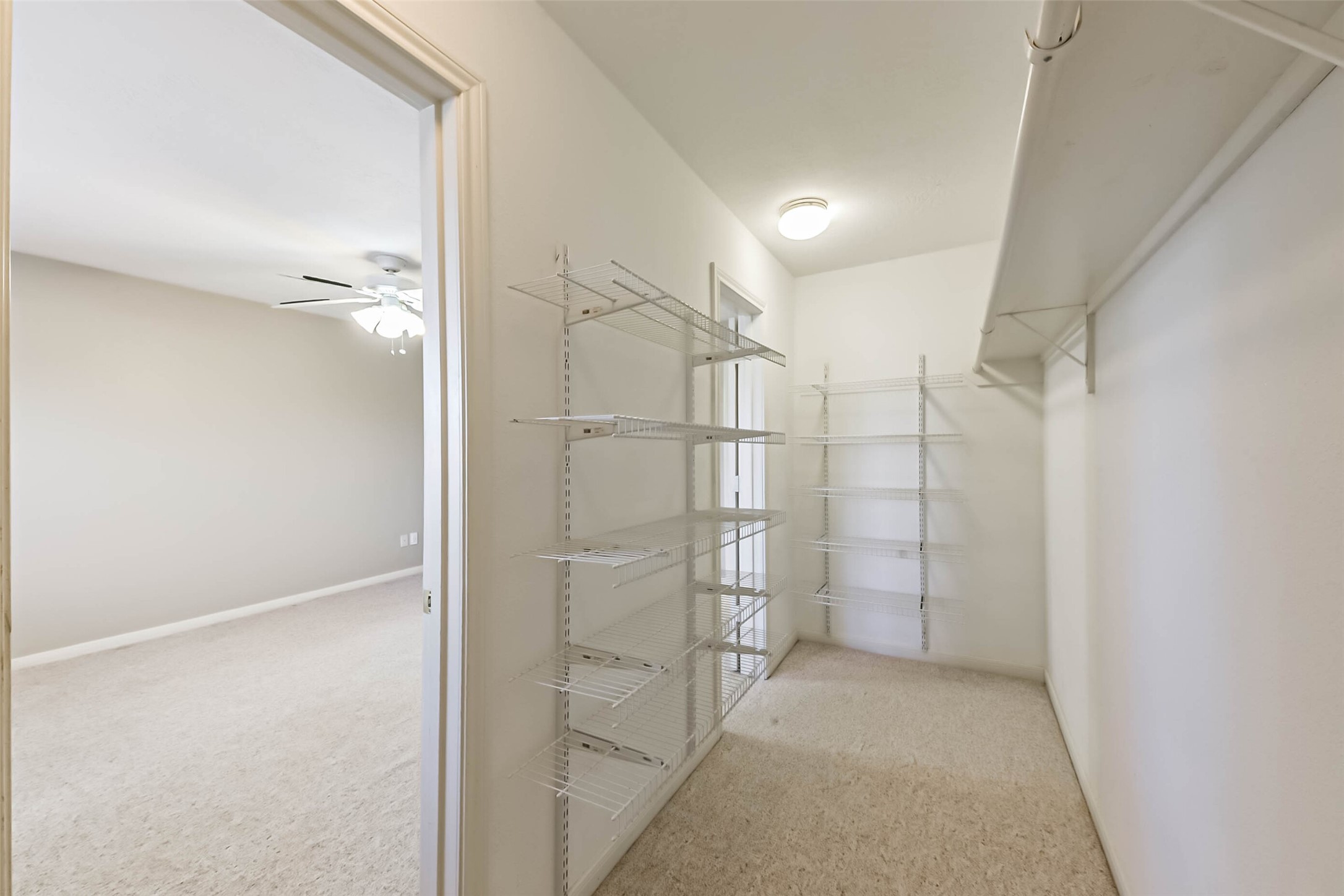 11550 Burdine 402 Road, Unit 402 Houston, TX 77035 - Photo 17 of 27