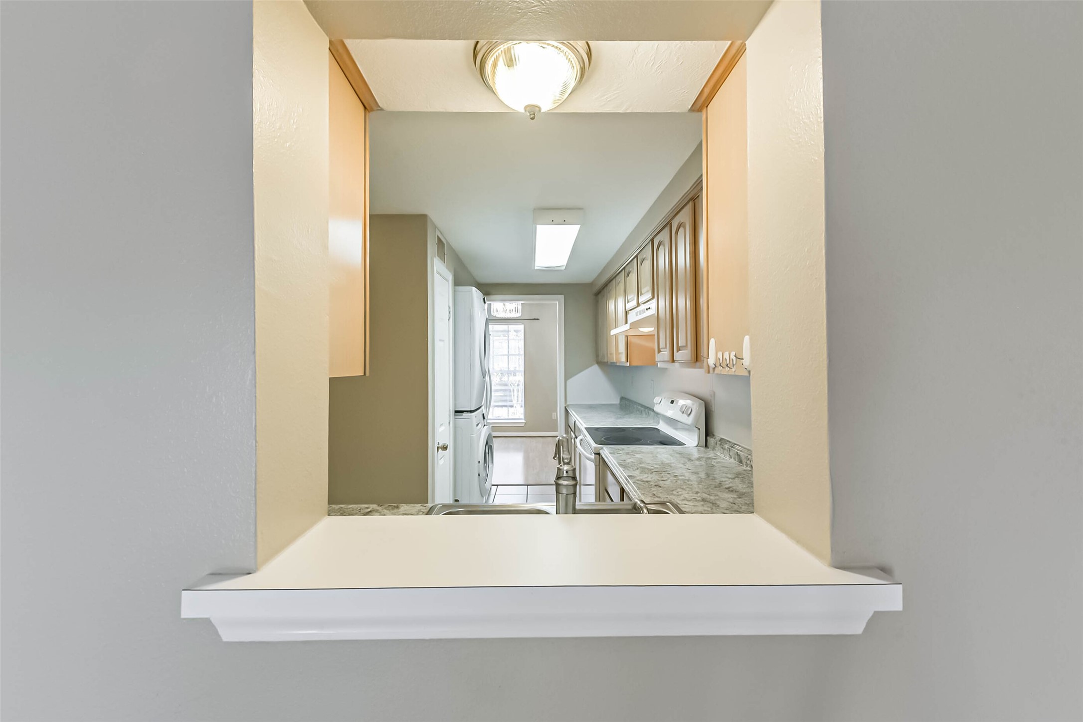 11550 Burdine 402 Road, Unit 402 Houston, TX 77035 - Photo 6 of 27