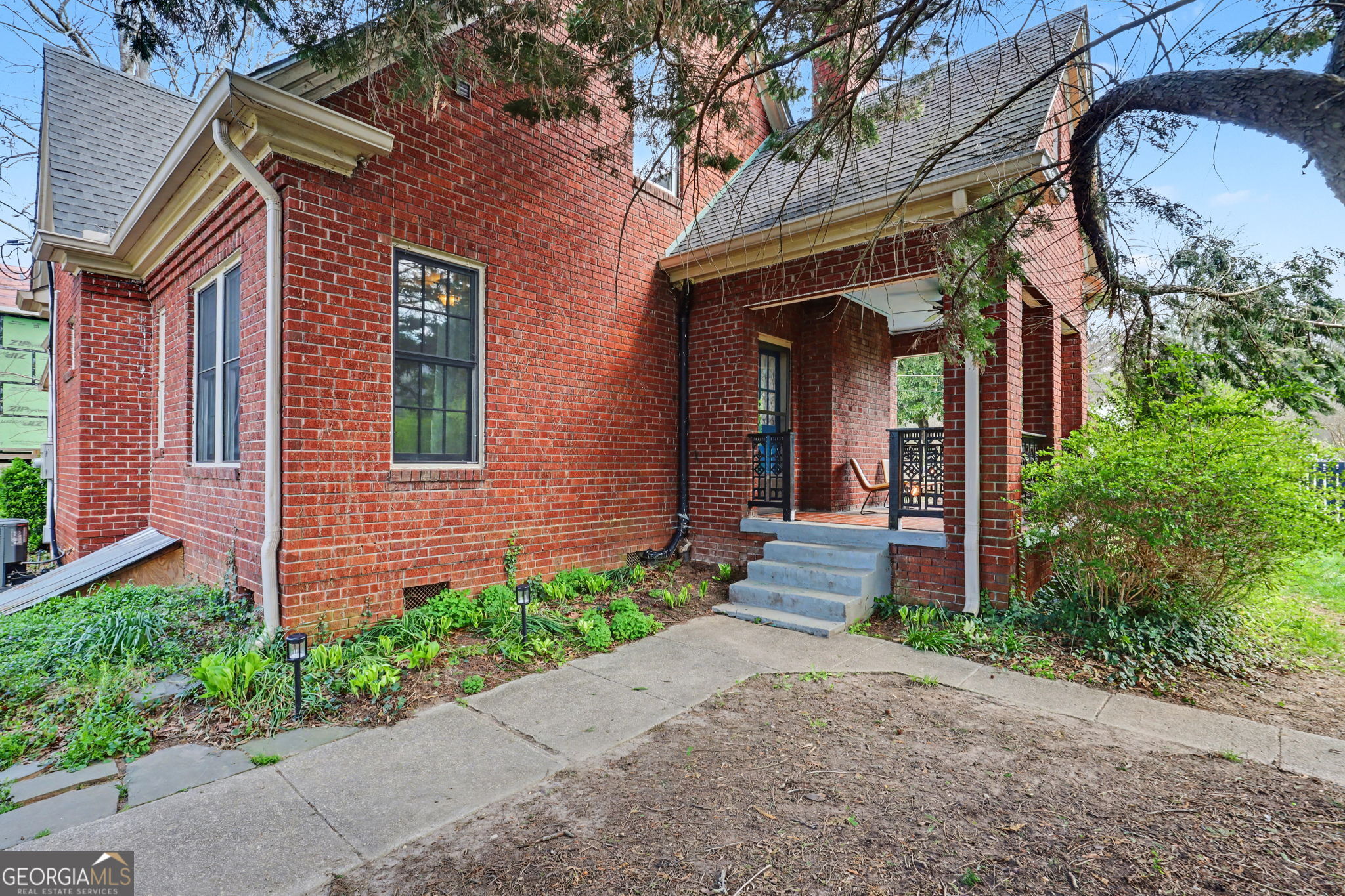 33 Maple Street Clayton, GA 30525 - Photo 4 of 74